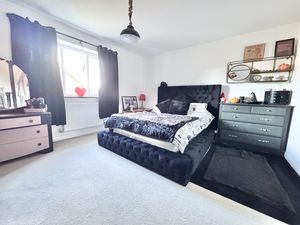 Photo 8- click for photo gallery